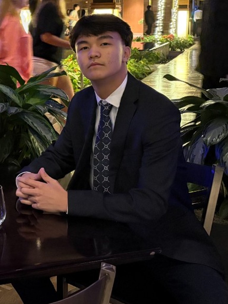 Daniyel Muratov